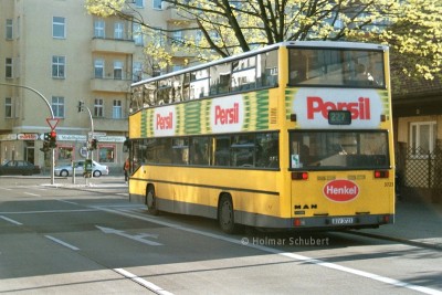 D89 3723, 2004.06.00 U-Mierendorfpl._02.jpg